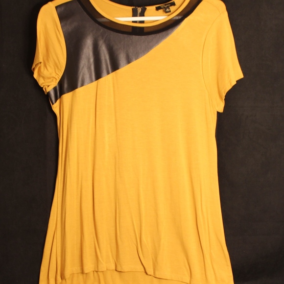 top - Picture 1 of 2